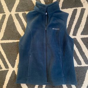Columbia fleece vest, size womens large